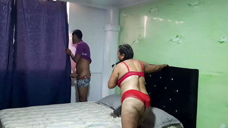 Naty catches Javier masturbating, craves