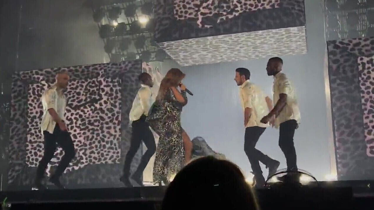 Shania Twain don't impress much