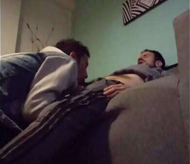 Mamada cogida sof&aacute_.