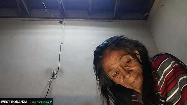 LUPITA'_S TIME BLOWJOB Working Hard