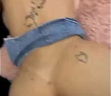 Karely ruiz le gusta que le den en cuatro