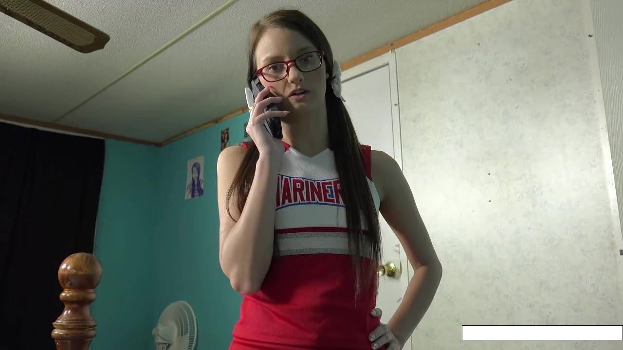 Handjobs Her Stepbrother - Farrah Valentine