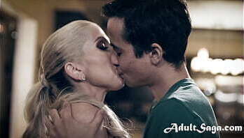 Love Step Like Loves Woman Christie Stevens