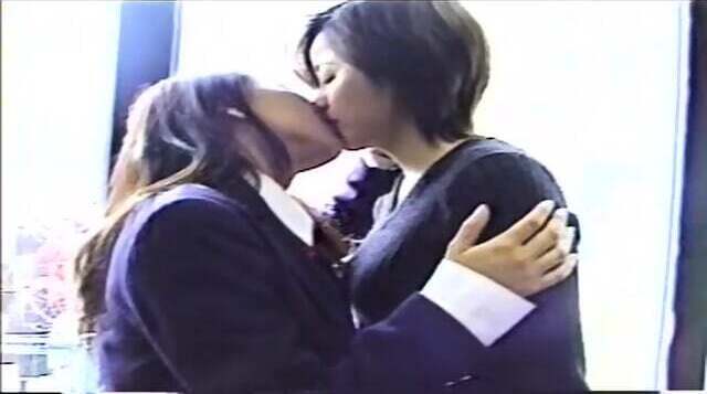 Lesbian Deep Kisses