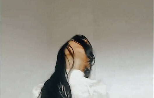 hermosa sorpresa tiene amiga estudio