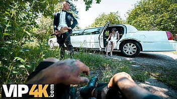 BRIDE4K. Bums: Making Mess