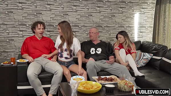 Donovan, Family Swap S2-E5 Sunday With Swap Family