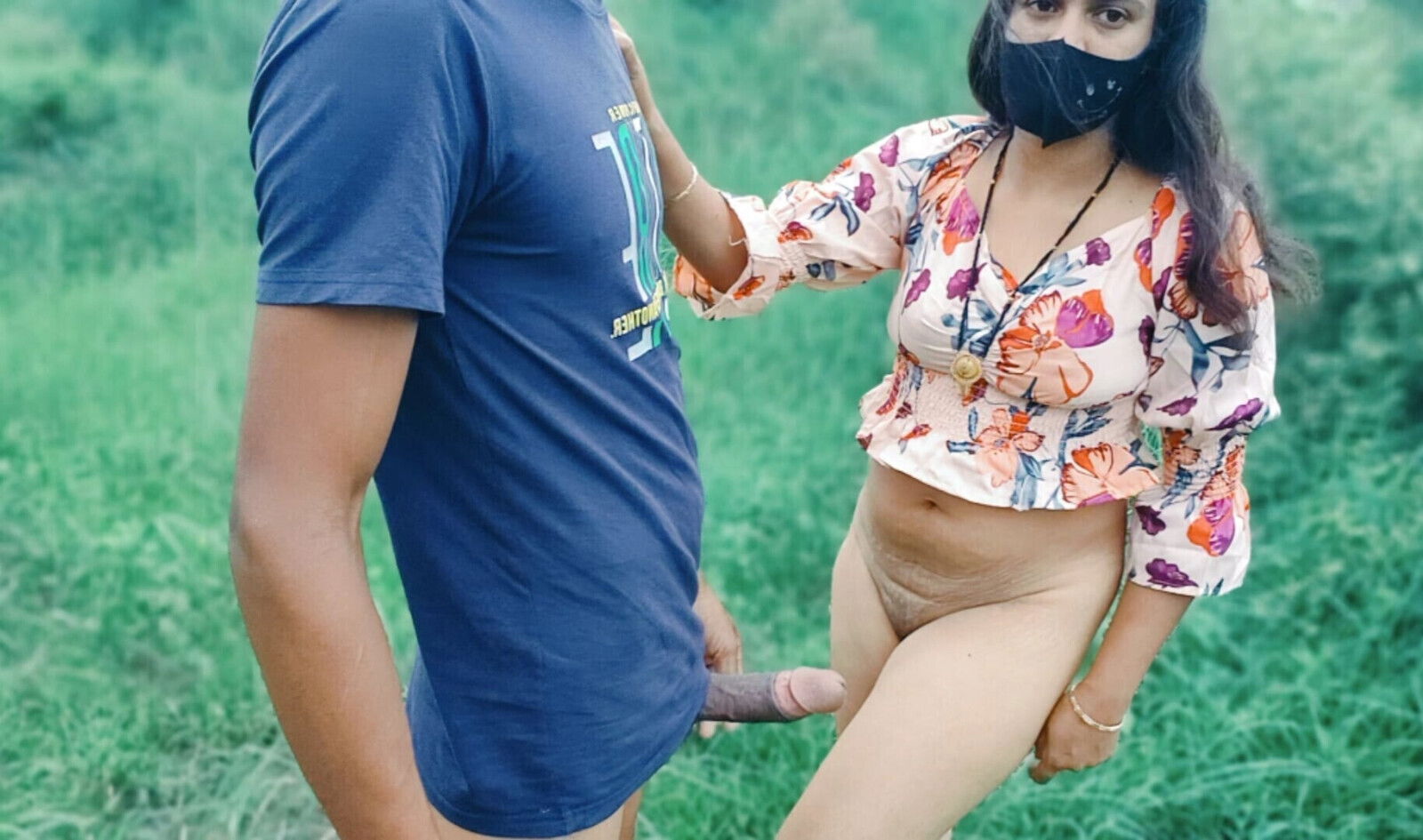 Desi Sexy Soniya Bhabhi fucked when talking with devar, outdoor farms Hindi audio