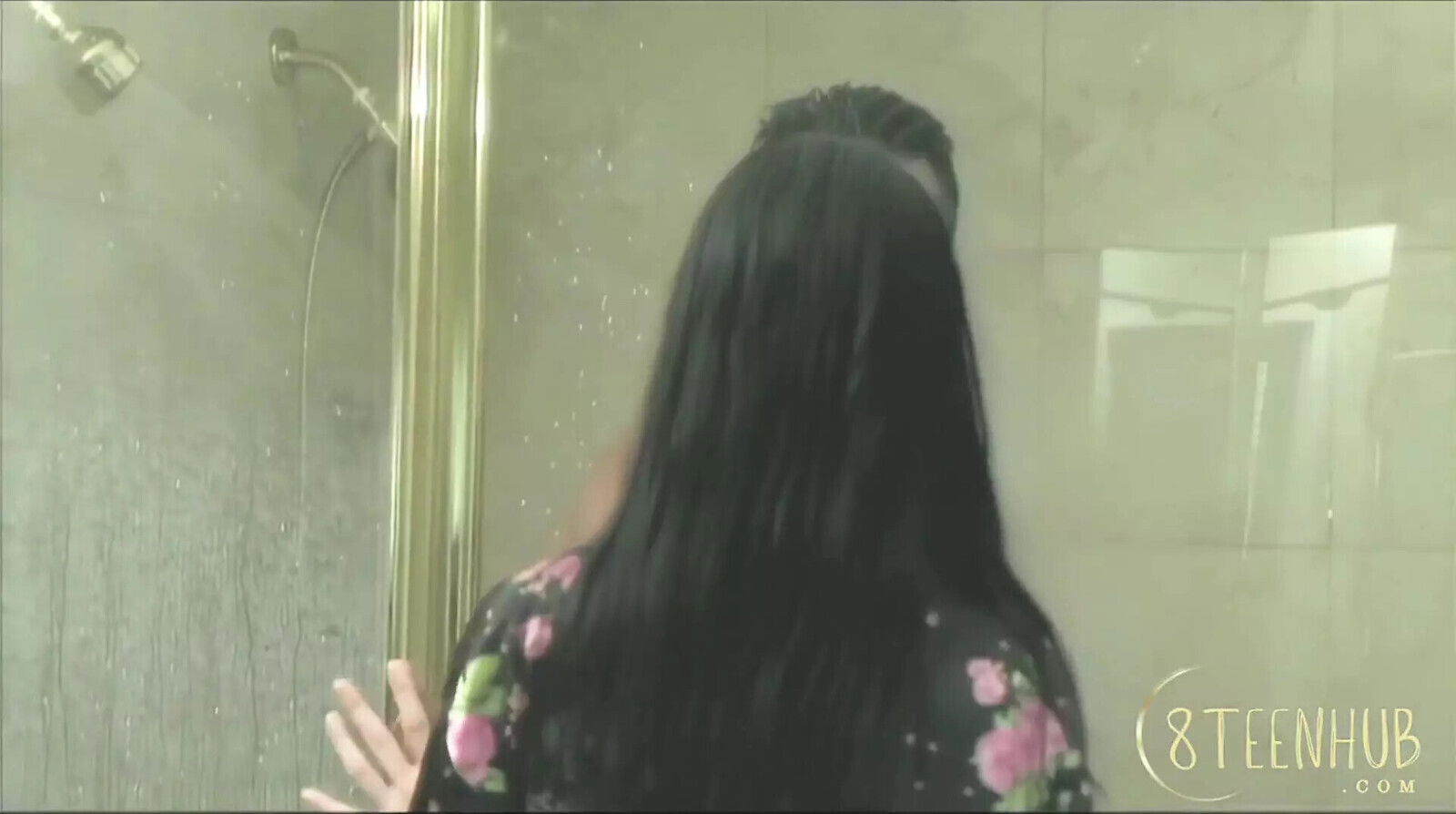 8teenhub Taylor Rain Loves Jizz