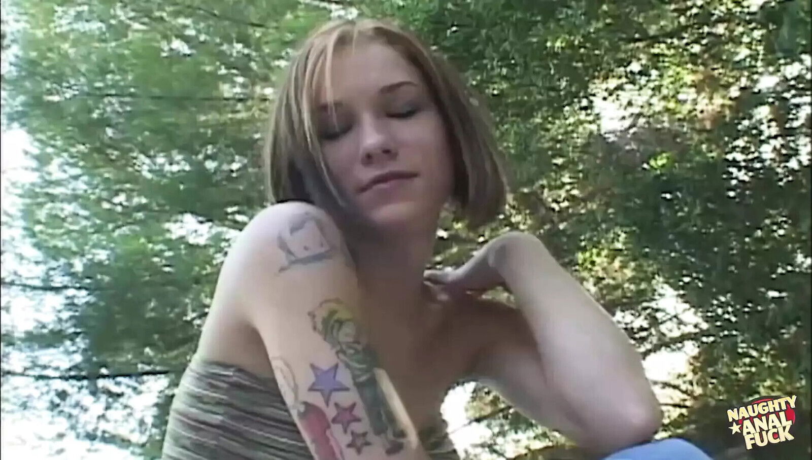 When Fucked Allie Only Moaned While Johnny Thrust Being Loud