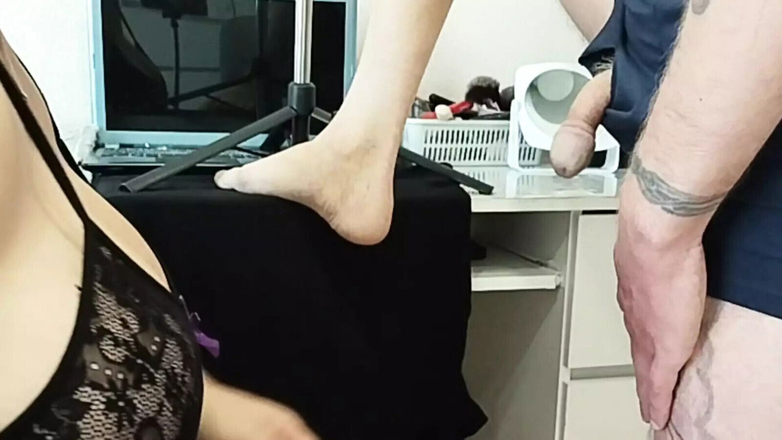 son-in-law fucked mother-in-law mouth mouth