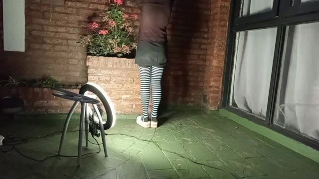 small woman fucked mujer crossdresser pequeña follada marica crossdresser