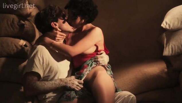 Frivolous Loia (1998) Scenes