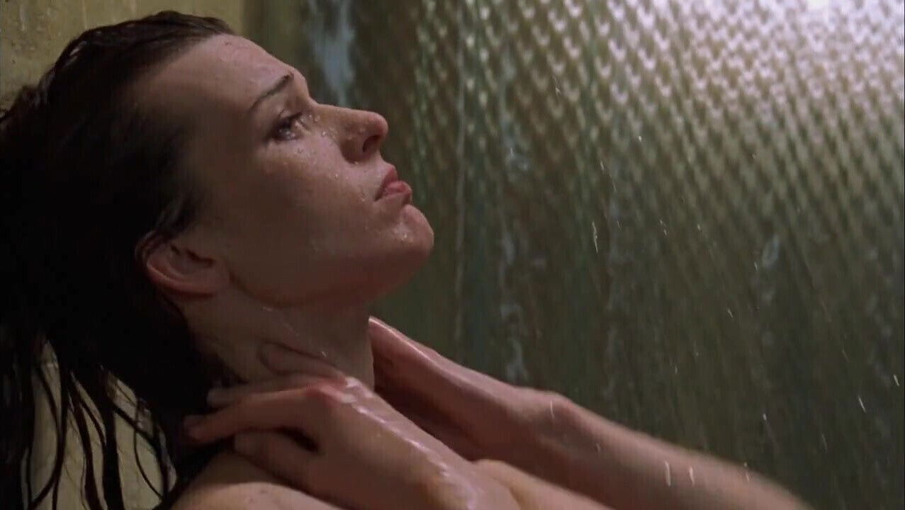Milla Jovovich - .45 (2006)