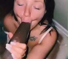 Me and my homie tagging thos hoe