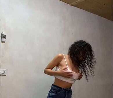 camara espia real universitaria colombiana tetona viaje estudios