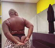 Jojo Todynho de fio dental