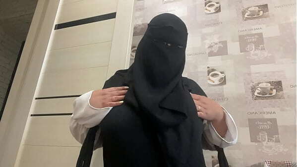 Syrian milf panties caresses pussy