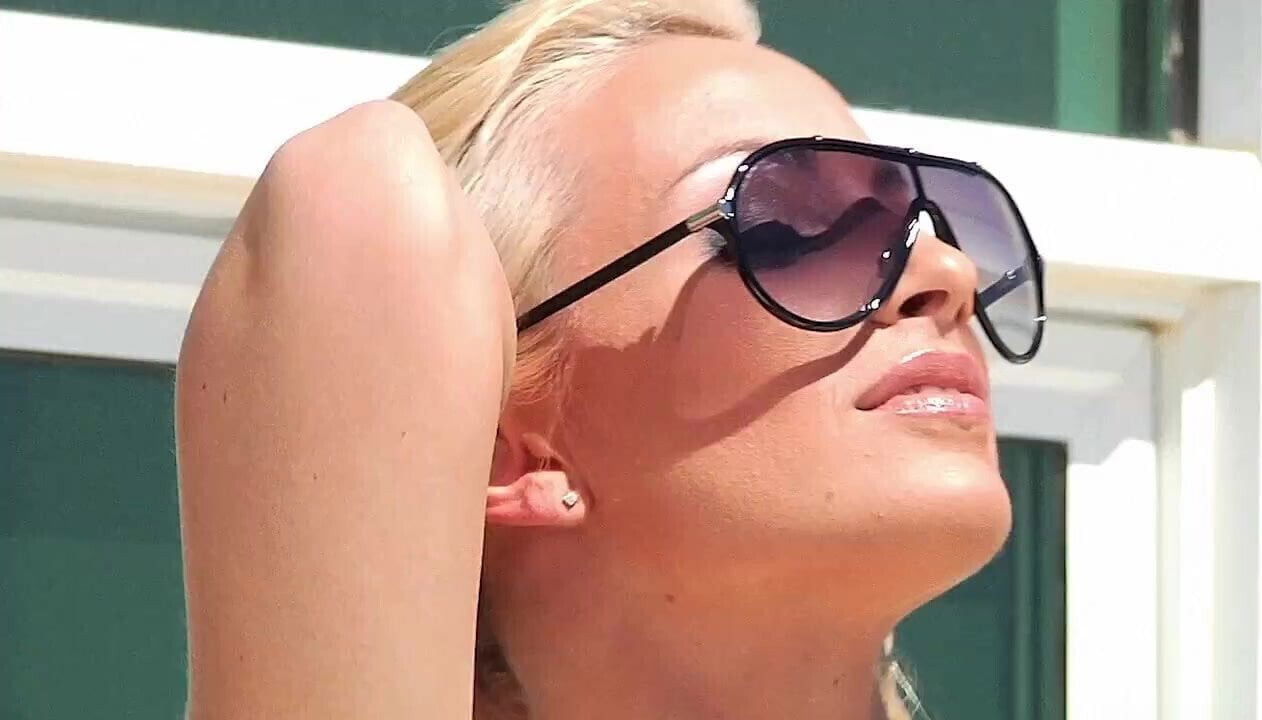 SEXY AND I KNOW IT (hardcore version) fit babes fuck PMV