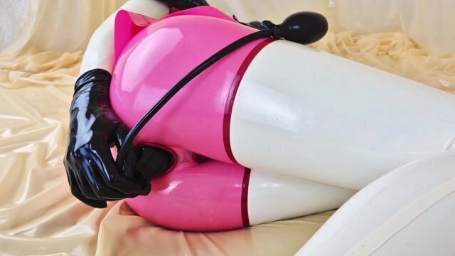 Latexdoll anal-only OnlyFans teaser