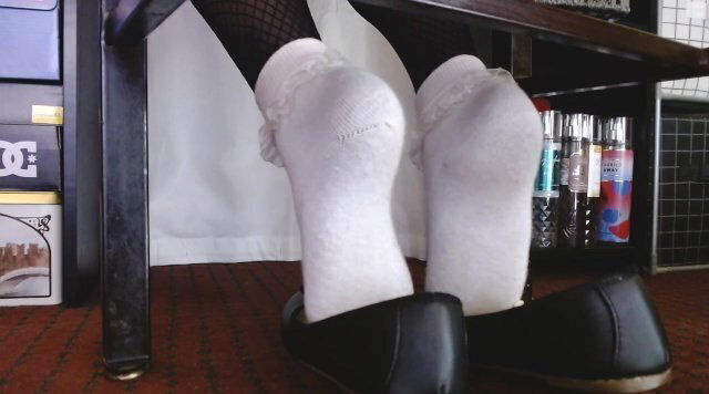 Shoeplay Ballet Flats Ruffled Socks Layered Black Nylon Fishnet Pantyhose