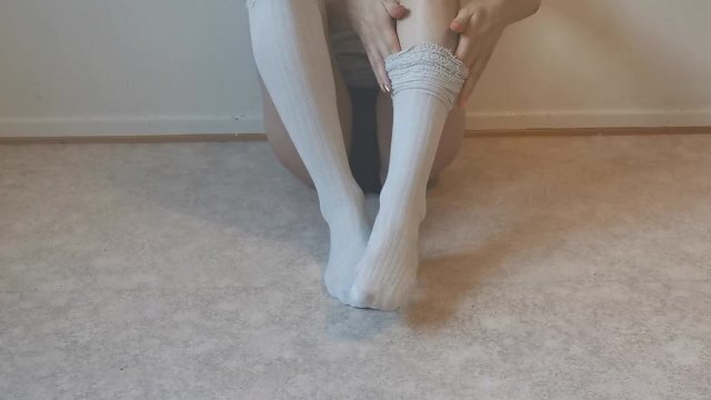 Smushing Cake with Feet