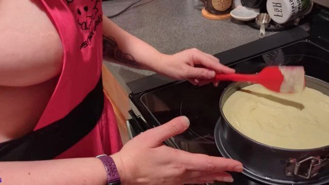 Nude Wife Kitchen locks Makes cake!