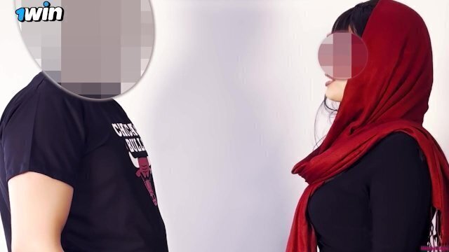 انگار صداهای خوابم نمیذاشت همسایم استراحت کنه. گفتم اومد