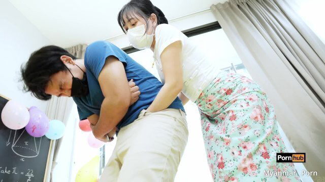 ကျုရှင်ဆရာမလေးရဲ့ မွေးနေ့လက်ဆောင် English Subtitles