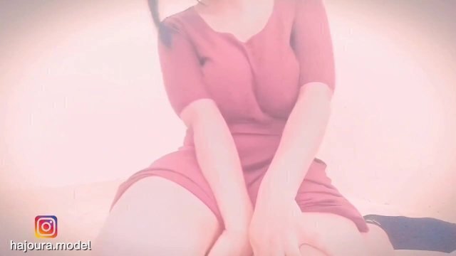 💦حطيت تيليفون قدامي تفرجت فراسي كنلعب بزازلي طبوني جبتو