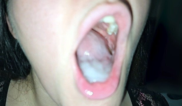 Amateur MILF gave husband BLOWJOB before after SWALLOWED Loads