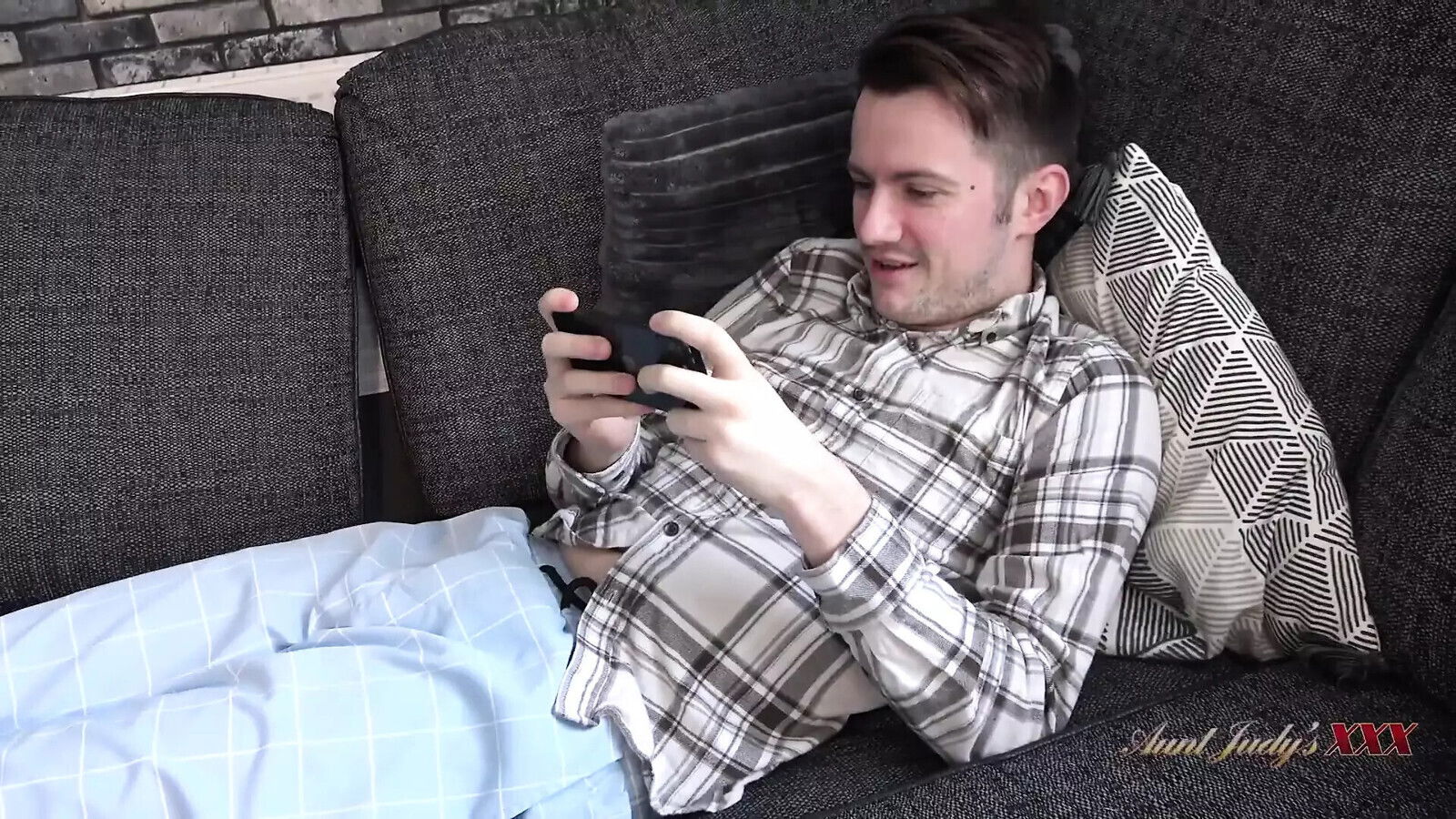 AuntJudysXXX Busty Mature Landlady Chantelle Blue Confronts Lazy Lodger