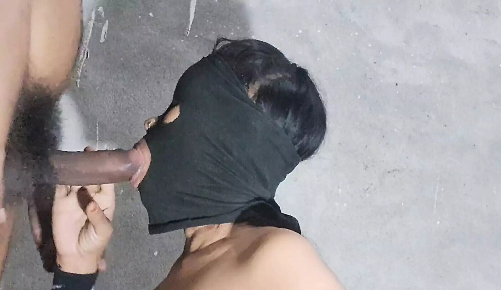 Lund chus sara pani nikal deya