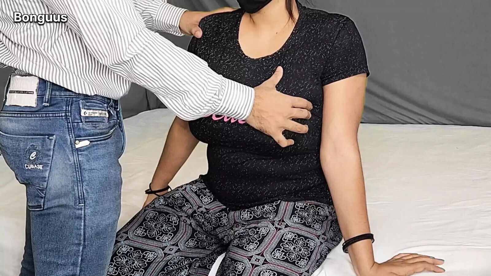 Riya went to Doctor and she got her pussy checkup