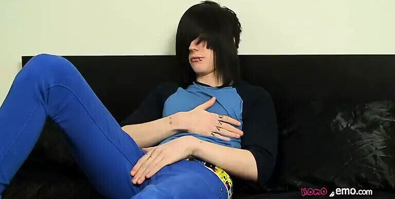 Twink Josh Osbourne Caressing Inch Uncut