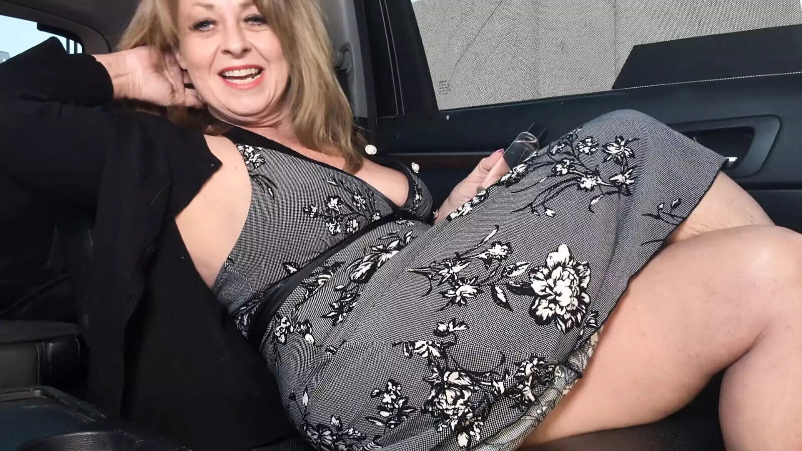 I'll Your Lunch Time Slut Today. Meet car.