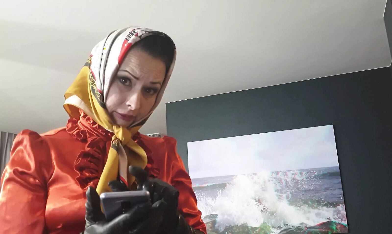 Lady Stockings Silky Headscarf