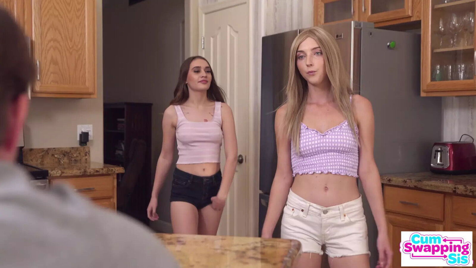 Sera Ryder Confesses, Like Being Short, Give Best Blowjobs