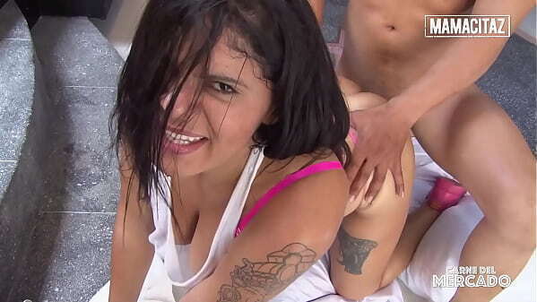 Busty 18Yo Latina Vick Valencia Oiled Drilled Deep Stranger CARNE MERCADO