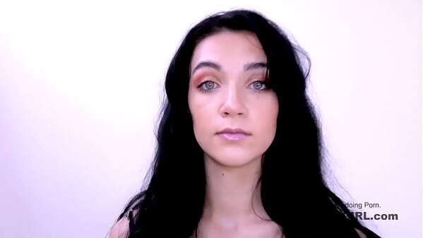 Beauty uses Skills Impress Fake Agent Modeling Audition