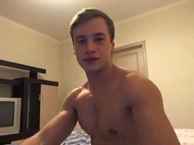Young boy jerk off and eat his cum