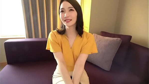 現役の保育園の先生 生徒たちには絶対に見せられないハメ撮り映像1