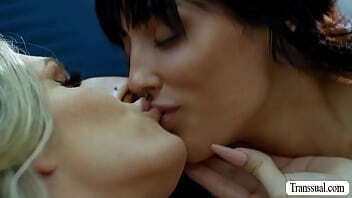 Vanessa wild fucked Trans Jade Venus