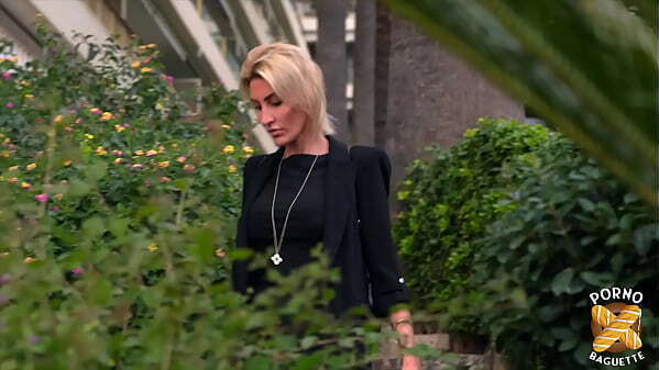 Anouk, ans, psychologue experte bite