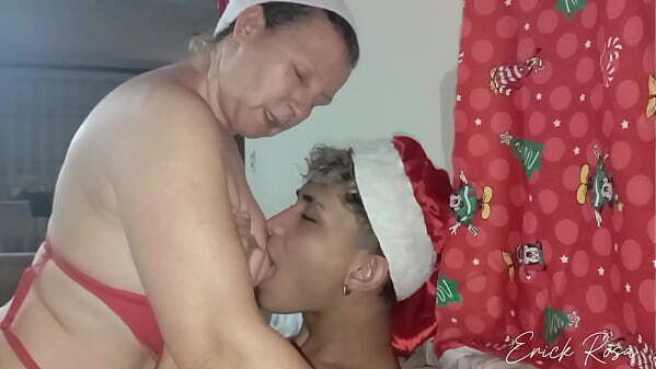 Depois ceia natal enteado tarado pega m&atilde_e padrasto piru