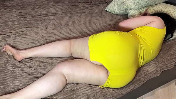 housewife down instantly dick mouth