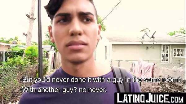 LatinoJuice.com Straight Ariano maintains contact with while blows dick