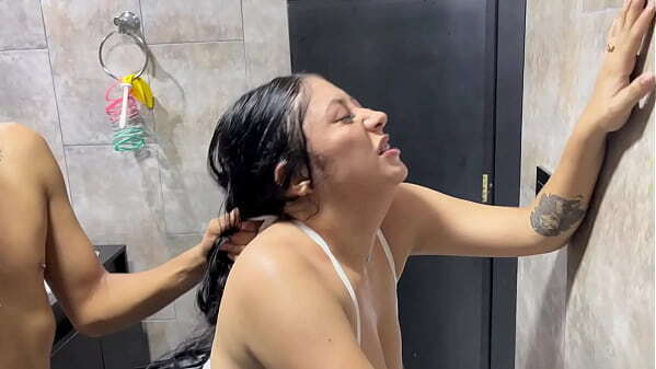 follo hermanastra corro dentro apretado co&ntilde_o