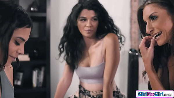 gaydar never wrong wants