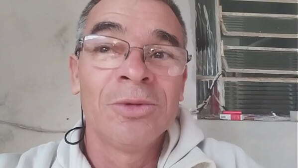 Vov&ocirc_ fudendo gostosinho